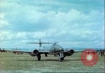 Immagine di British Gloster getti Germania, 1945, secondo 40 filmato di repertorio 65675063595