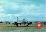 Immagine di British Gloster getti Germania, 1945, secondo 42 filmato di repertorio 65675063595