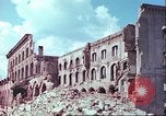 Immagine di Bombardare gli edifici danneggiati Germania, 1945, secondo 55 filmato di repertorio 65675063596