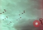 Standbild Himmel über Deutschland Rogensburg Deutschland, 1945, aus Sekunde 10 historischem Filmmaterial Videoclip 65675063599