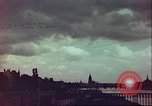 Standbild Himmel über Deutschland Rogensburg Deutschland, 1945, aus Sekunde 16 historischem Filmmaterial Videoclip 65675063599