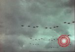 Standbild Himmel über Deutschland Rogensburg Deutschland, 1945, aus Sekunde 29 historischem Filmmaterial Videoclip 65675063599