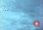 Standbild Himmel über Deutschland Rogensburg Deutschland, 1945, aus Sekunde 36 historischem Filmmaterial Videoclip 65675063599