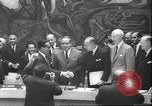 Standbild Dutch-Indonesian Pakt New Guinea, 1962, aus Sekunde 29 historischem Filmmaterial Videoclip 65675063615