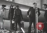 Image Amelia Earhart Putnam du sud de l'océan Pacifique, 1937, de la seconde 17 séquences d'archives historiques vidéo 65675063620