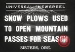 Image et fédéral State Highway Équipage Sisters Oregon USA, 1937, de la seconde 5 séquences d'archives historiques vidéo 65675063627