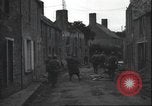 Standbild USA Soldaten Frankreich, 1945, aus Sekunde 17 historischem Filmmaterial Videoclip 65675063659