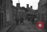 Standbild USA Soldaten Frankreich, 1945, aus Sekunde 18 historischem Filmmaterial Videoclip 65675063659