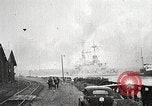 Image Tirs du Schleswig-Holstein sur Westerplatte Pologne, 1939, de la seconde 7 séquences d'archives historiques vidéo 65675063666