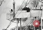 Image Tirs du Schleswig-Holstein sur Westerplatte Pologne, 1939, de la seconde 55 séquences d'archives historiques vidéo 65675063666