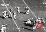 Standbild National Football League Detroit Michigan USA, 1957, aus Sekunde 12 historischem Filmmaterial Videoclip 65675063707