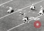 Standbild National Football League Detroit Michigan USA, 1957, aus Sekunde 51 historischem Filmmaterial Videoclip 65675063707