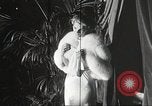 Immagine di Fur fashion show New York United States USA, 1934, secondo 35 filmato di repertorio 65675063723