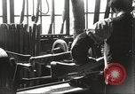 Standbild Gun herstellen United States USA, 1918, aus Sekunde 51 historischem Filmmaterial Videoclip 65675063738