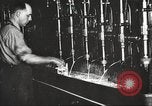 Standbild Gewehr Fertigung United States USA, 1918, aus Sekunde 6 historischem Filmmaterial Videoclip 65675063739