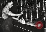 Standbild Gewehr Fertigung United States USA, 1918, aus Sekunde 13 historischem Filmmaterial Videoclip 65675063739