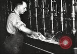 Standbild Gewehr Fertigung United States USA, 1918, aus Sekunde 14 historischem Filmmaterial Videoclip 65675063739