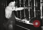Standbild Gewehr Fertigung United States USA, 1918, aus Sekunde 15 historischem Filmmaterial Videoclip 65675063739