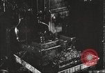 Standbild Gewehr Fertigung United States USA, 1918, aus Sekunde 55 historischem Filmmaterial Videoclip 65675063739