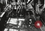 Standbild Verpackung Gewehre United States USA, 1918, aus Sekunde 42 historischem Filmmaterial Videoclip 65675063741