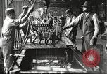 Standbild Verpackung Gewehre United States USA, 1918, aus Sekunde 44 historischem Filmmaterial Videoclip 65675063741