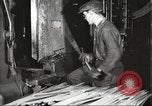 Standbild Gewehr Fertigung United States USA, 1918, aus Sekunde 8 historischem Filmmaterial Videoclip 65675063742