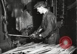 Standbild Gewehr Fertigung United States USA, 1918, aus Sekunde 13 historischem Filmmaterial Videoclip 65675063742