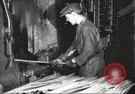 Standbild Gewehr Fertigung United States USA, 1918, aus Sekunde 16 historischem Filmmaterial Videoclip 65675063742