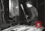 Standbild Gewehr Fertigung United States USA, 1918, aus Sekunde 18 historischem Filmmaterial Videoclip 65675063742