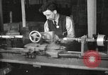 Immagine di Fabbricazione di Browning fucili automatici negli USA New Haven Connecticut. United States USA, 1918, secondo 5 filmato di repertorio 65675063743