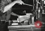 Immagine di Fabbricazione di Browning fucili automatici negli USA New Haven Connecticut. United States USA, 1918, secondo 41 filmato di repertorio 65675063743