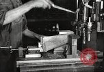 Immagine di Fabbricazione di Browning fucili automatici negli USA New Haven Connecticut. United States USA, 1918, secondo 44 filmato di repertorio 65675063743