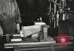 Immagine di Fabbricazione di Browning fucili automatici negli USA New Haven Connecticut. United States USA, 1918, secondo 53 filmato di repertorio 65675063743