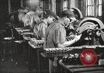 Immagine di Fabbricazione di Browning fucili automatici negli Stati Uniti New Haven Connecticut. United States USA, 1918, secondo 8 filmato di repertorio 65675063744