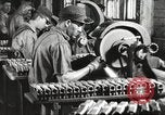 Immagine di Fabbricazione di Browning fucili automatici negli Stati Uniti New Haven Connecticut. United States USA, 1918, secondo 13 filmato di repertorio 65675063744