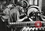 Immagine di Fabbricazione di Browning fucili automatici negli Stati Uniti New Haven Connecticut. United States USA, 1918, secondo 18 filmato di repertorio 65675063744