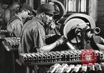 Immagine di Fabbricazione di Browning fucili automatici negli Stati Uniti New Haven Connecticut. United States USA, 1918, secondo 19 filmato di repertorio 65675063744