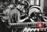 Immagine di Fabbricazione di Browning fucili automatici negli Stati Uniti New Haven Connecticut. United States USA, 1918, secondo 20 filmato di repertorio 65675063744