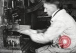 Immagine di Fabbricazione di Browning fucili automatici negli Stati Uniti New Haven Connecticut. United States USA, 1918, secondo 32 filmato di repertorio 65675063744