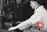 Immagine di Fabbricazione di Browning fucili automatici negli Stati Uniti New Haven Connecticut. United States USA, 1918, secondo 35 filmato di repertorio 65675063744