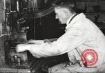 Immagine di Fabbricazione di Browning fucili automatici negli Stati Uniti New Haven Connecticut. United States USA, 1918, secondo 38 filmato di repertorio 65675063744