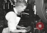 Immagine di Fabbricazione di Browning fucili automatici negli Stati Uniti New Haven Connecticut. United States USA, 1918, secondo 42 filmato di repertorio 65675063744