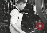 Immagine di Fabbricazione di Browning fucili automatici negli Stati Uniti New Haven Connecticut. United States USA, 1918, secondo 47 filmato di repertorio 65675063744