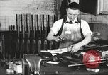 Immagine di Winchester ripetendo le armi Company New Haven Connecticut USA, 1918, secondo 9 filmato di repertorio 65675063745