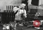 Immagine di Winchester ripetendo le armi Company New Haven Connecticut USA, 1918, secondo 25 filmato di repertorio 65675063745