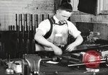 Immagine di Winchester ripetendo le armi Company New Haven Connecticut USA, 1918, secondo 36 filmato di repertorio 65675063745