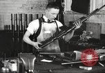 Immagine di Winchester ripetendo le armi Company New Haven Connecticut USA, 1918, secondo 42 filmato di repertorio 65675063745