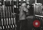 Immagine di Winchester ripetendo le armi Company New Haven Connecticut USA, 1918, secondo 54 filmato di repertorio 65675063745