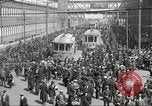 Immagine di Carrelli al di fuori di fabbrica United States USA, 1918, secondo 12 filmato di repertorio 65675063746