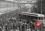 Immagine di Carrelli al di fuori di fabbrica United States USA, 1918, secondo 20 filmato di repertorio 65675063746